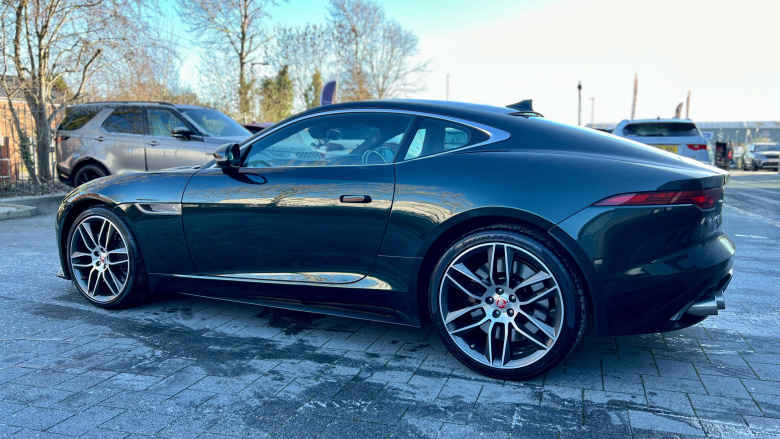 Jaguar F-Type 5.0 P450 Supercharged V8 R-Dynamic 2dr Auto AWD Petrol Coupe